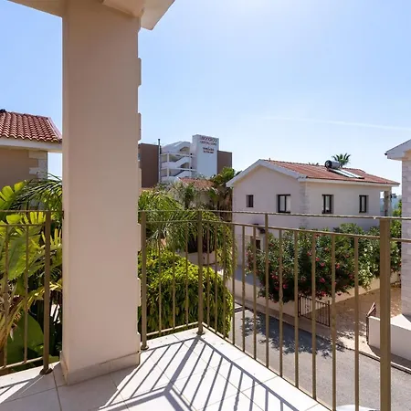 Вилла Yasmina 3-br In Cape Greco Протарас